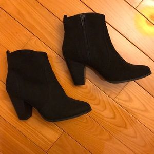 Express Suede Black Booties